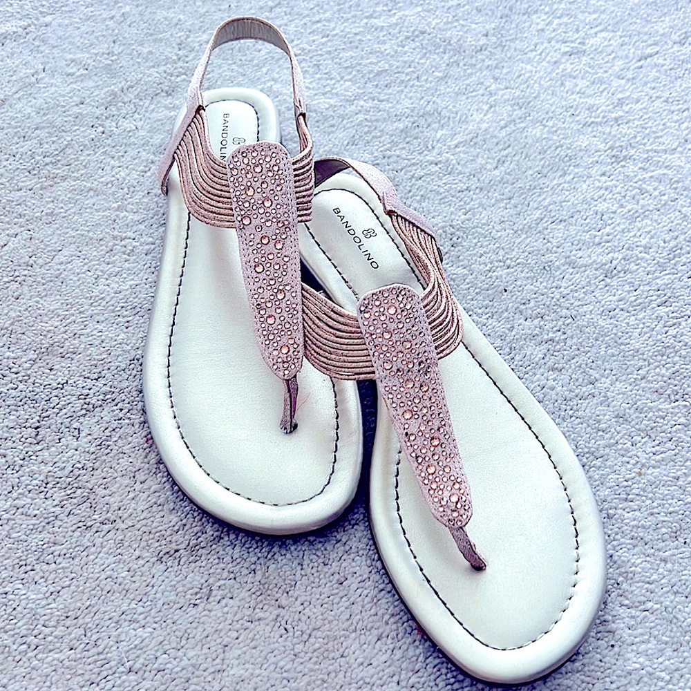 Rose gold/Pink Bandolino sandals